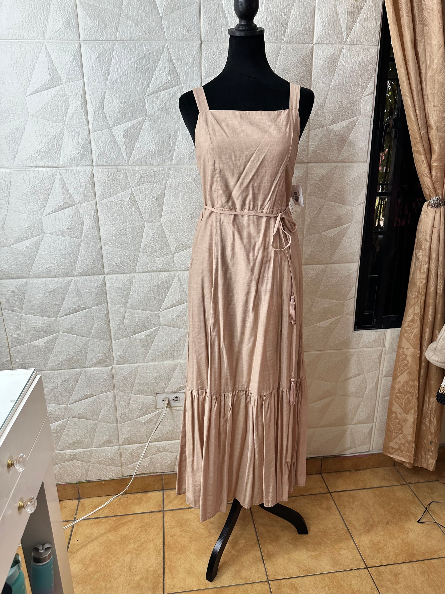 Vestido nude