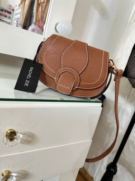 Cruzada y belted bag